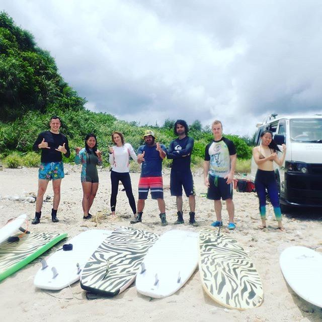 Tropical Surf House Okinawa Onna Exterior foto